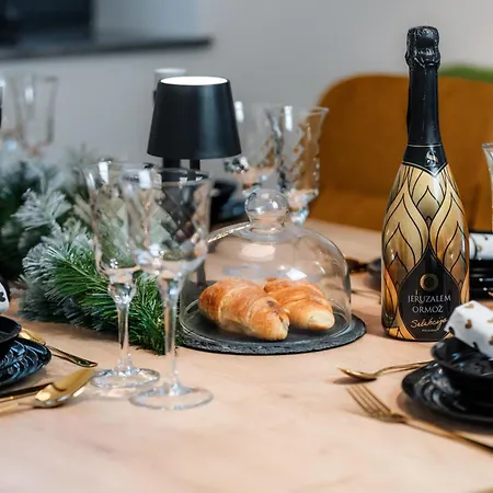 Apartmaji Vouk - Sodobni Apartmaji V Objemu Narave - Lukanja - Rogla - Primerno Za Pare In Druzine - Sprostitev In Aktivno Prezivljanje Prostega Casa Apartahotel Oplotnica