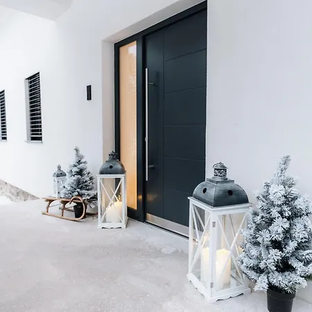 Apartmaji Vouk - Sodobni Apartmaji V Objemu Narave - Lukanja - Rogla - Primerno Za Pare In Druzine - Sprostitev In Aktivno Prezivljanje Prostega Casa Apartahotel Oplotnica