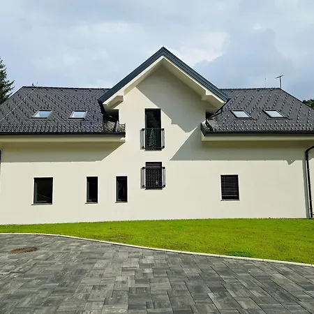 Apart Otel Apartmaji Vouk - Sodobni Apartmaji V Objemu Narave - Lukanja - Rogla - Primerno Za Pare In Druzine - Sprostitev In Aktivno Prezivljanje Prostega Casa *