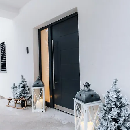 Apartmaji Vouk - Sodobni Apartmaji V Objemu Narave - Lukanja - Rogla - Primerno Za Pare In Druzine - Sprostitev In Aktivno Prezivljanje Prostega Casa