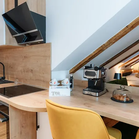 Aparthotel Apartmaji Vouk - Sodobni Apartmaji V Objemu Narave - Lukanja - Rogla - Primerno Za Pare In Druzine - Sprostitev In Aktivno Prezivljanje Prostega Casa Oplotnica