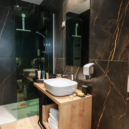 Aparthotel Apartmaji Vouk - Sodobni Apartmaji V Objemu Narave - Lukanja - Rogla - Primerno Za Pare In Druzine - Sprostitev In Aktivno Prezivljanje Prostega Casa