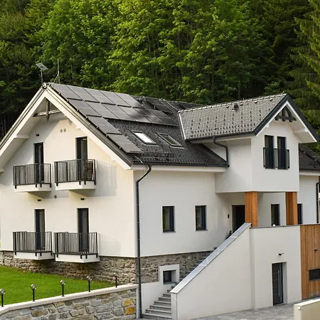 Apartahotel Apartmaji Vouk - Sodobni Apartmaji V Objemu Narave - Lukanja - Rogla - Primerno Za Pare In Druzine - Sprostitev In Aktivno Prezivljanje Prostega Casa 4*