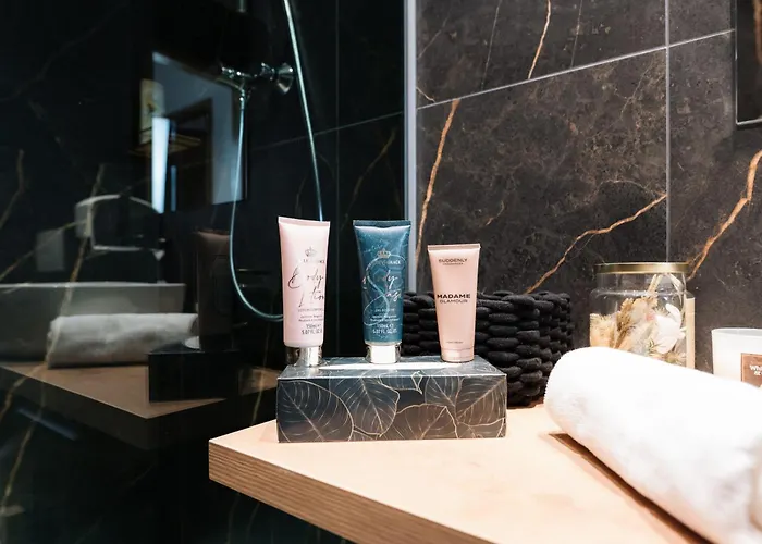 Apartmaji Vouk - Sodobni Apartmaji V Objemu Narave - Lukanja - Rogla - Primerno Za Pare In Druzine - Sprostitev In Aktivno Prezivljanje Prostega Casa * Oplotnica