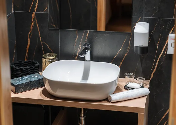 Aparthotel Apartmaji Vouk - Sodobni Apartmaji V Objemu Narave - Lukanja - Rogla - Primerno Za Pare In Druzine - Sprostitev In Aktivno Prezivljanje Prostega Casa